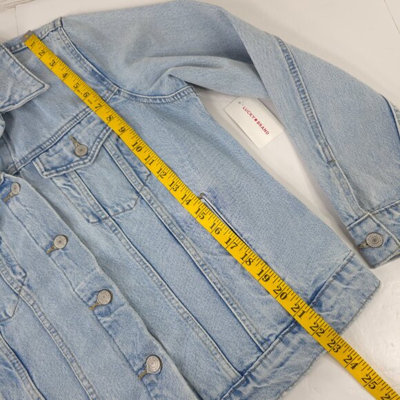 NWT $109 LUCKY BRAND BLUE DENIM JACKET WOMEN'S SIZE LARGE LIGHT WASH POCKETS NEW - Picture 14 of 16